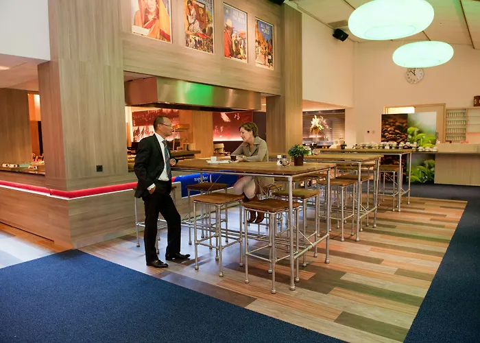 50|50 Belmont エーデ